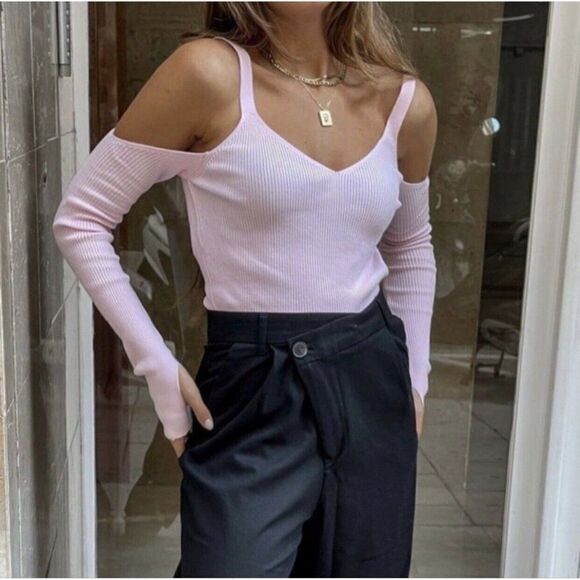 zara 6771/136/621 Solid Baby Pink Ribbed Long Sleeve Cold Shoulder Sweater Top - Picture 1 of 7